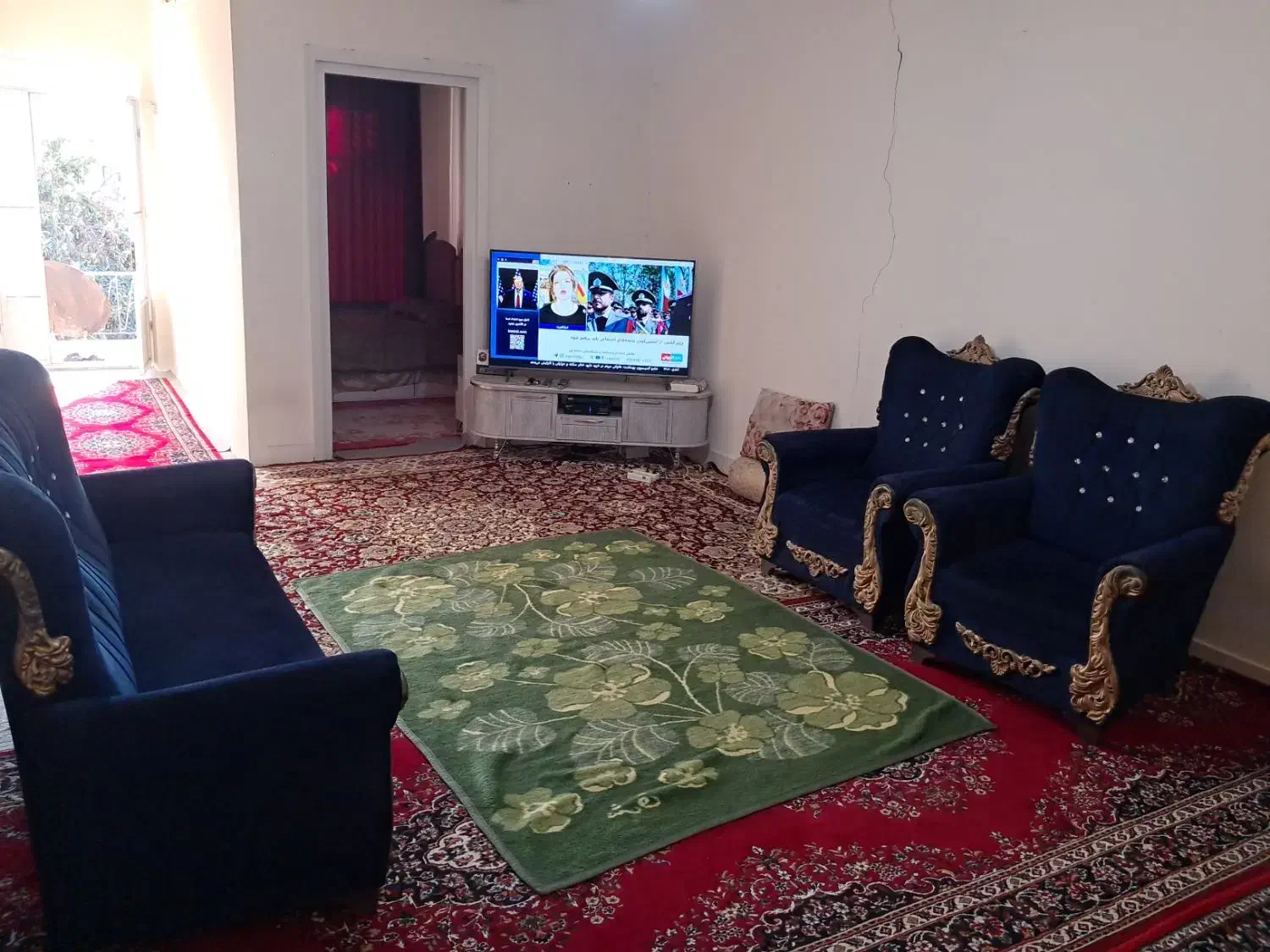 کرایه منزل روزنه و هفتگی|اجارهٔ کوتاه‌مدت آپارتمان و سوئیت|شیراز, فخرآباد (دروازه کازرون)|دیوار