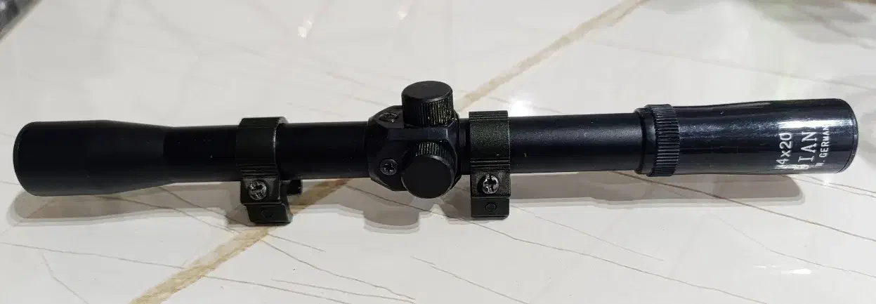 دوربین تک چشم|دوربین عکاسی و فیلم‌برداری|ساوه, |دیوار