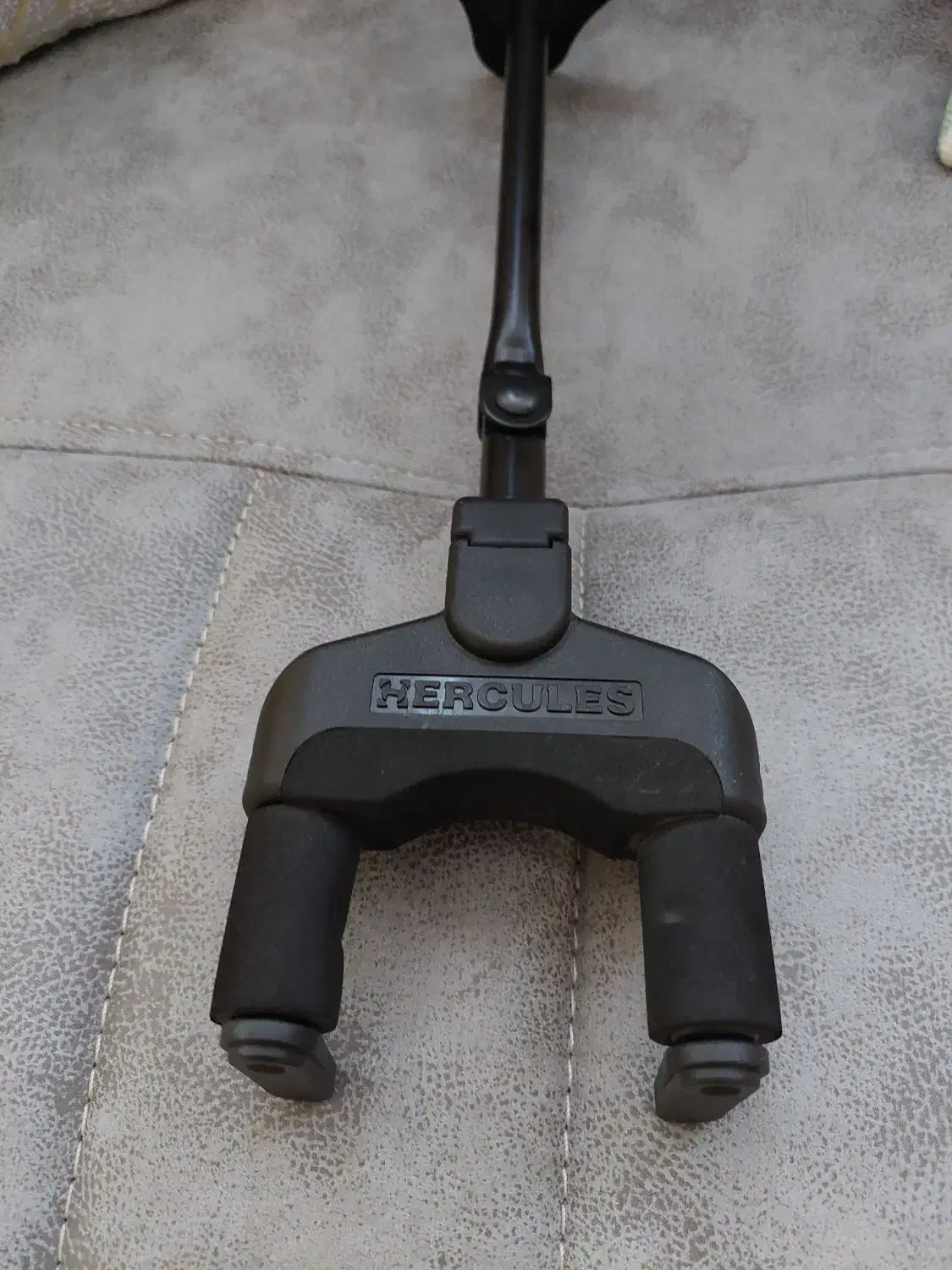 پایه دیواری گیتار Hercules|گیتار، بیس، امپلیفایر|رشت, بلوار گیلان|دیوار