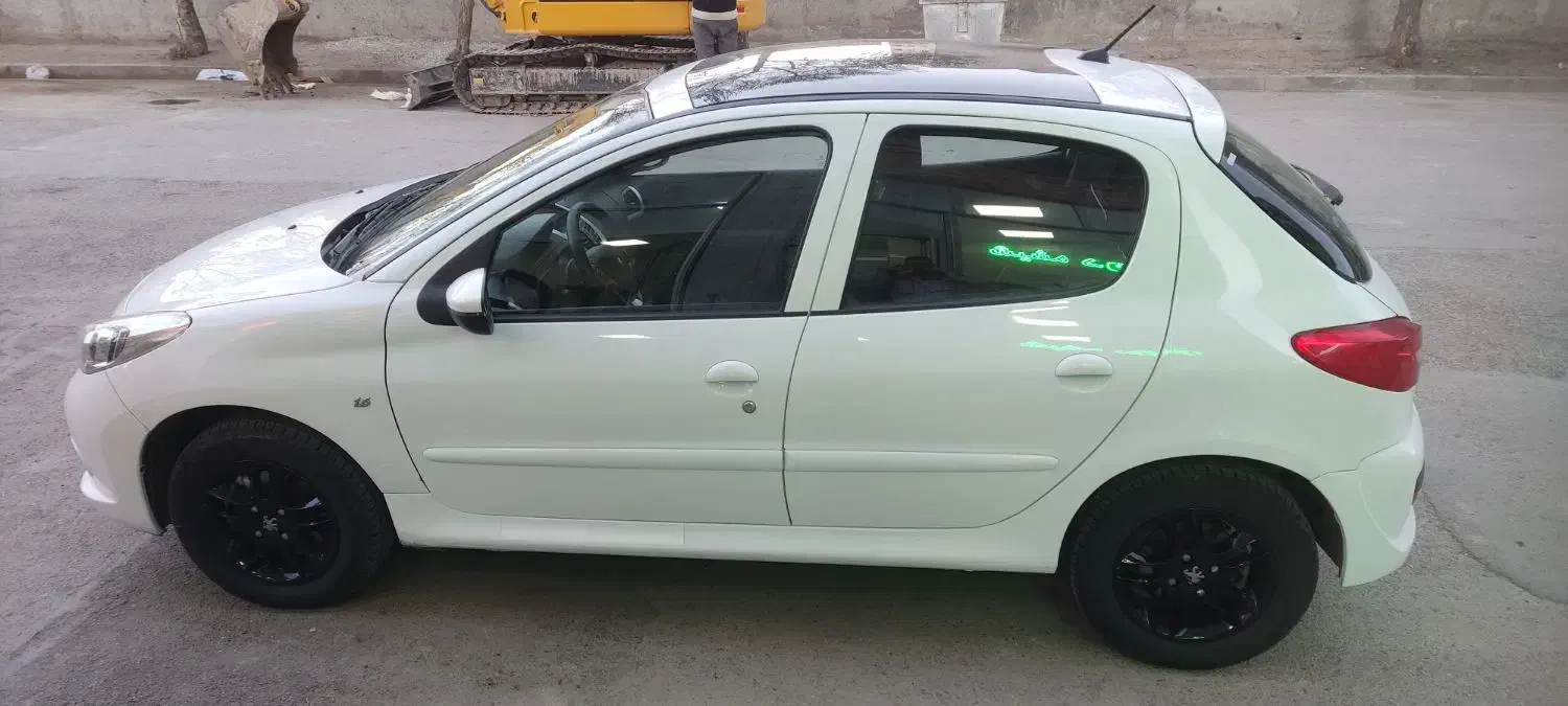 207i مدل 403|خودرو سواری و وانت|اردبیل, |دیوار