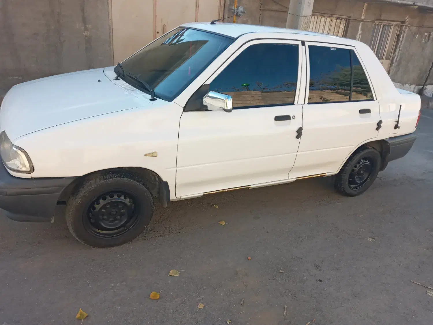 پرایدمدل۹۰|خودرو سواری و وانت|سقز, |دیوار