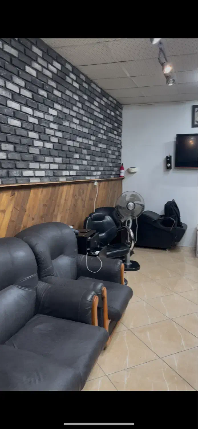 دکور ارایشگاه|آرایشگاه و سالن‌های زیبایی|گرگان, |دیوار