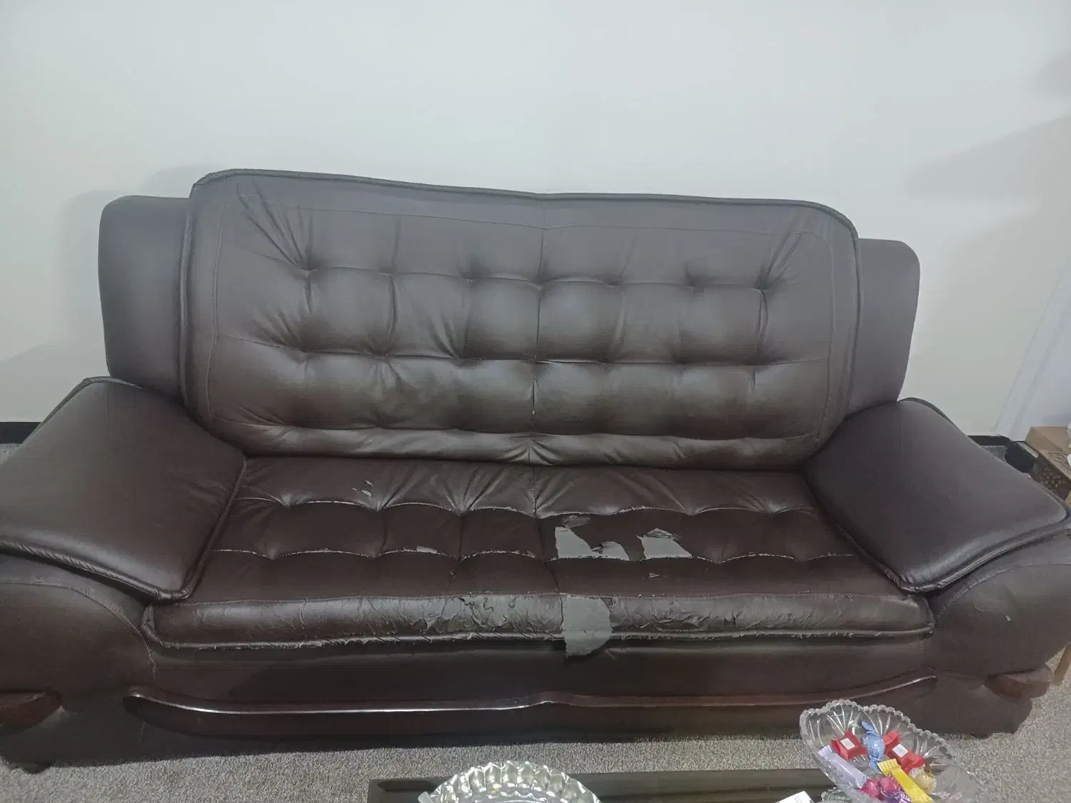 مبل|مبلمان خانگی و میز عسلی|شاهین‌شهر, شهرک گلدیس|دیوار