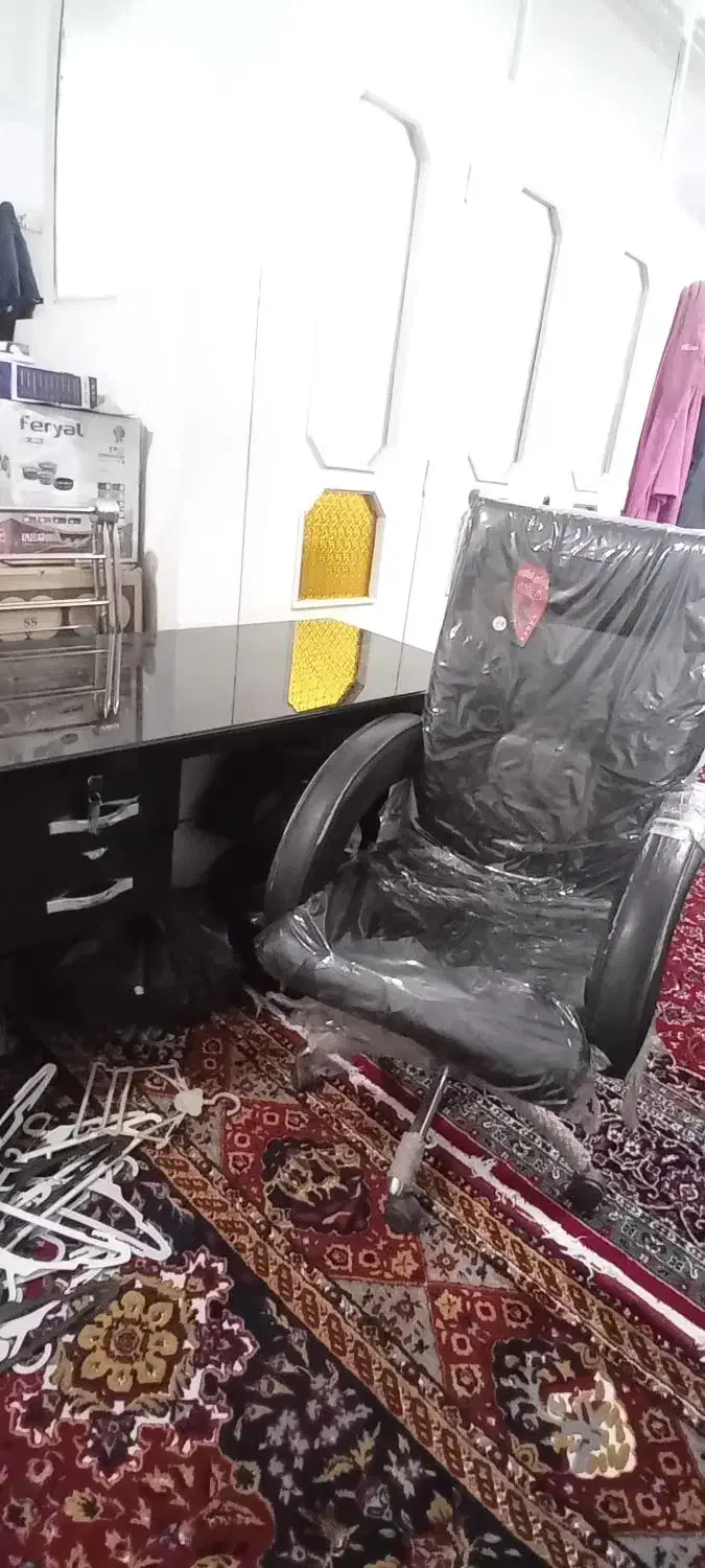 صندلی اداری|صندلی و نیمکت|قم, نیروگاه|دیوار