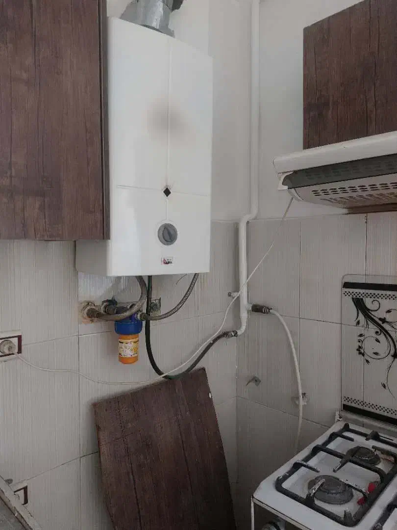 کابینت و آبگرمکن کار کرده|مصالح و تجهیزات ساختمان|رودهن, |دیوار