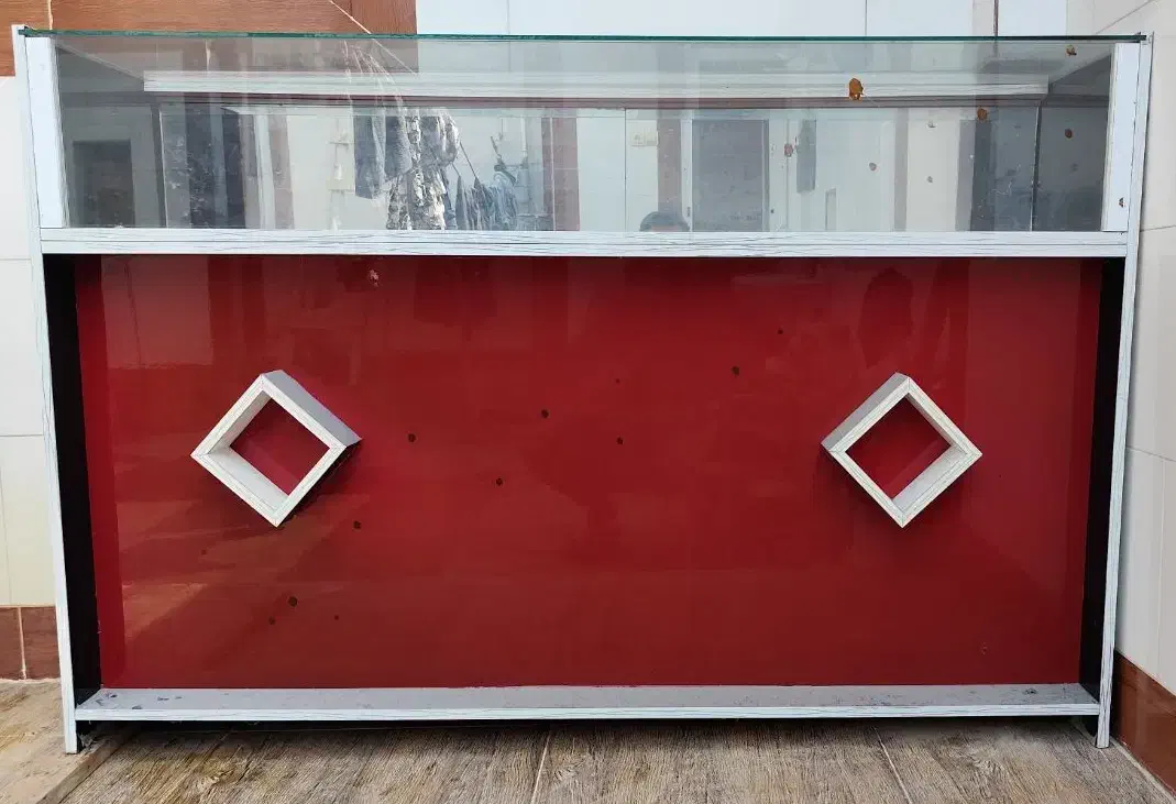 ویترین مغازه|بوفه، ویترین، کنسول|چغادک, |دیوار