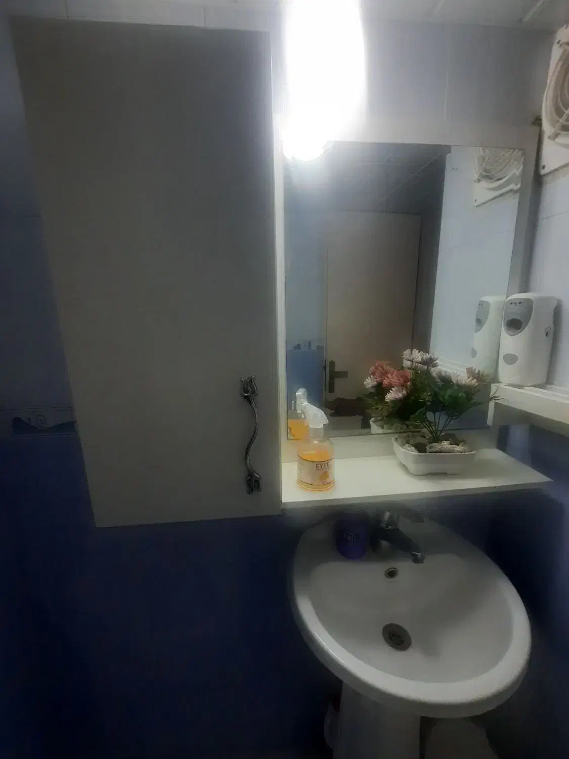 روشویی وآینه|لوازم سرویس بهداشتی|گرگان, |دیوار