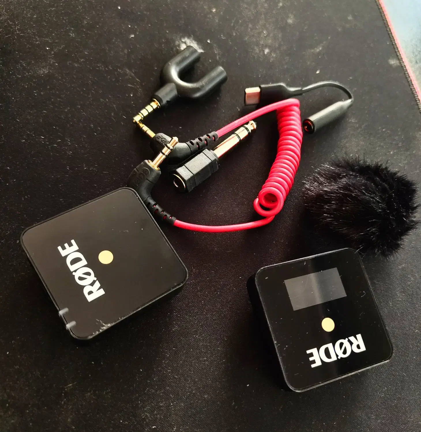 (فوری) میکروفون یقه ای Rode Wireless GO|صوتی و تصویری|ارومیه, |دیوار