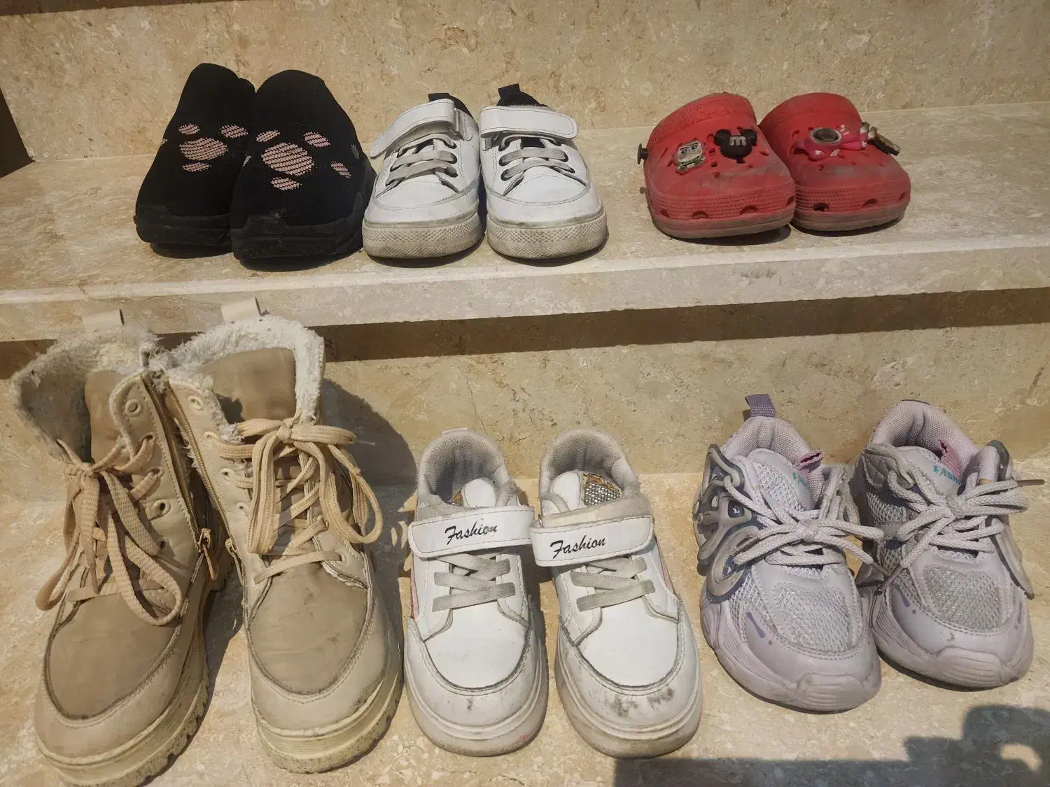 کفش بچگانه|کفش و لباس بچه|گرگان, |دیوار