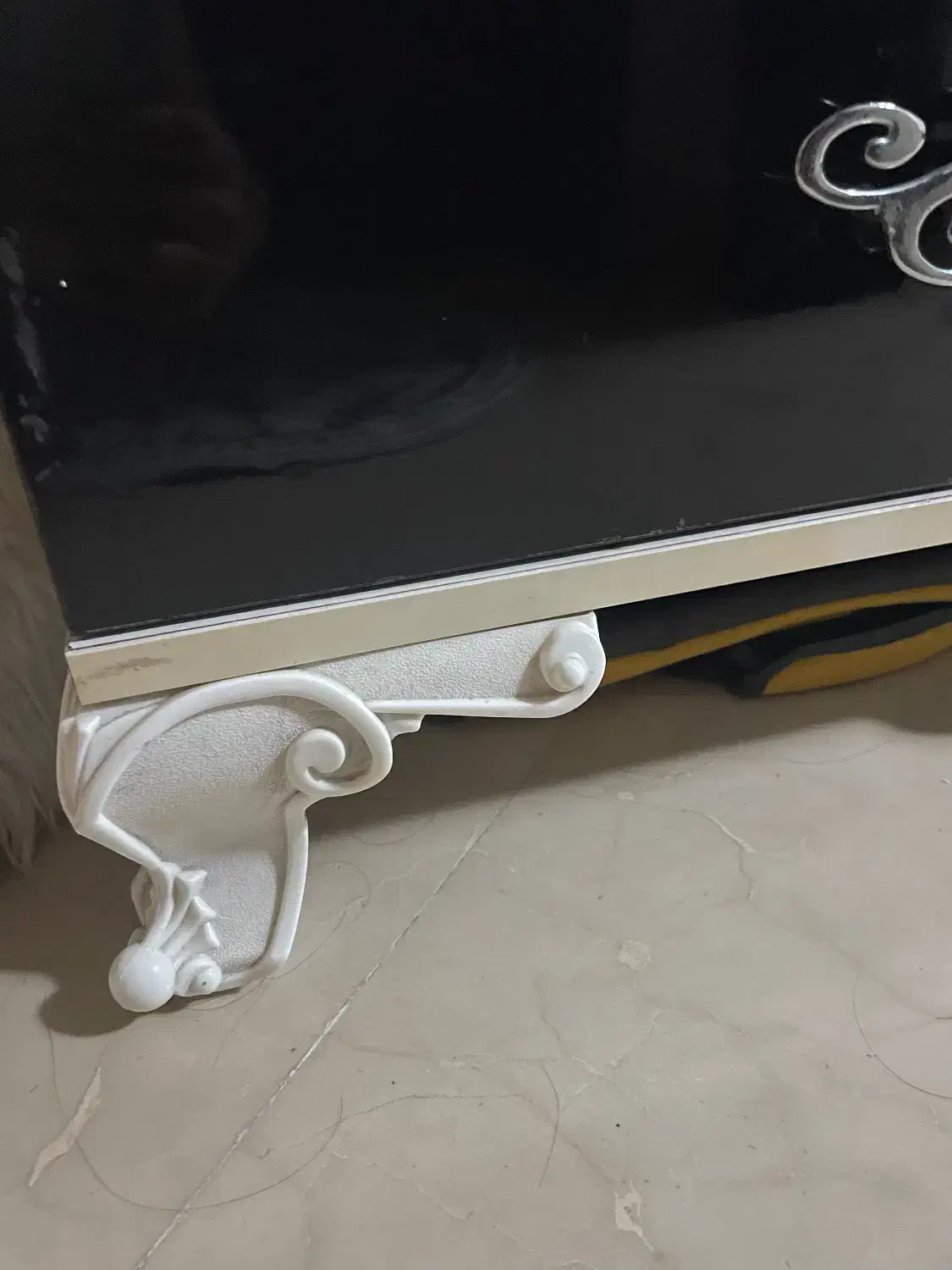 پاتختی تک کشویی|جاکفشی، کمد، دراور|کیش, |دیوار