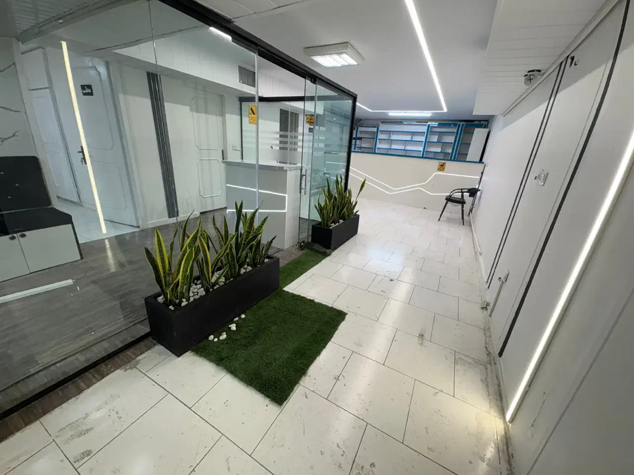 استخدام منشی مسلط به تزریقات و سرم تراپی|استخدام درمانی، زیبایی، بهداشتی|تهران, فرمانیه|دیوار