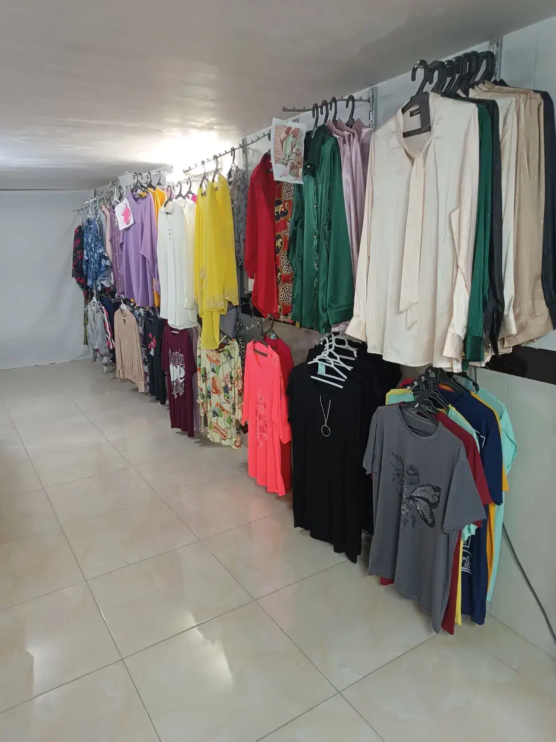 واگذاری پوشاکی|اجارهٔ مغازه و غرفه|آشخانه, |دیوار