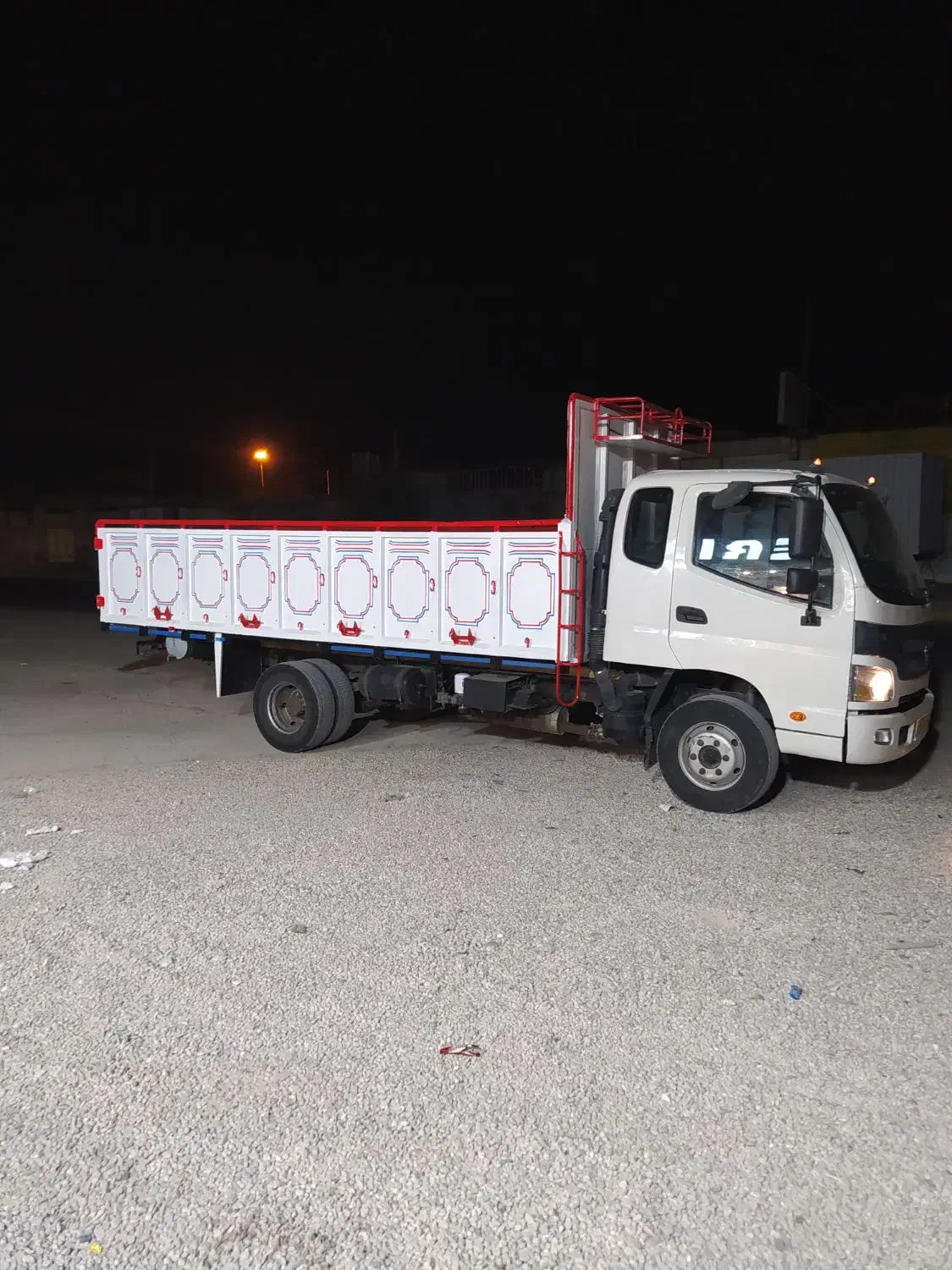 حمل بار با کامیون ۸ تن|خدمات حمل و نقل|دوگنبدان, |دیوار