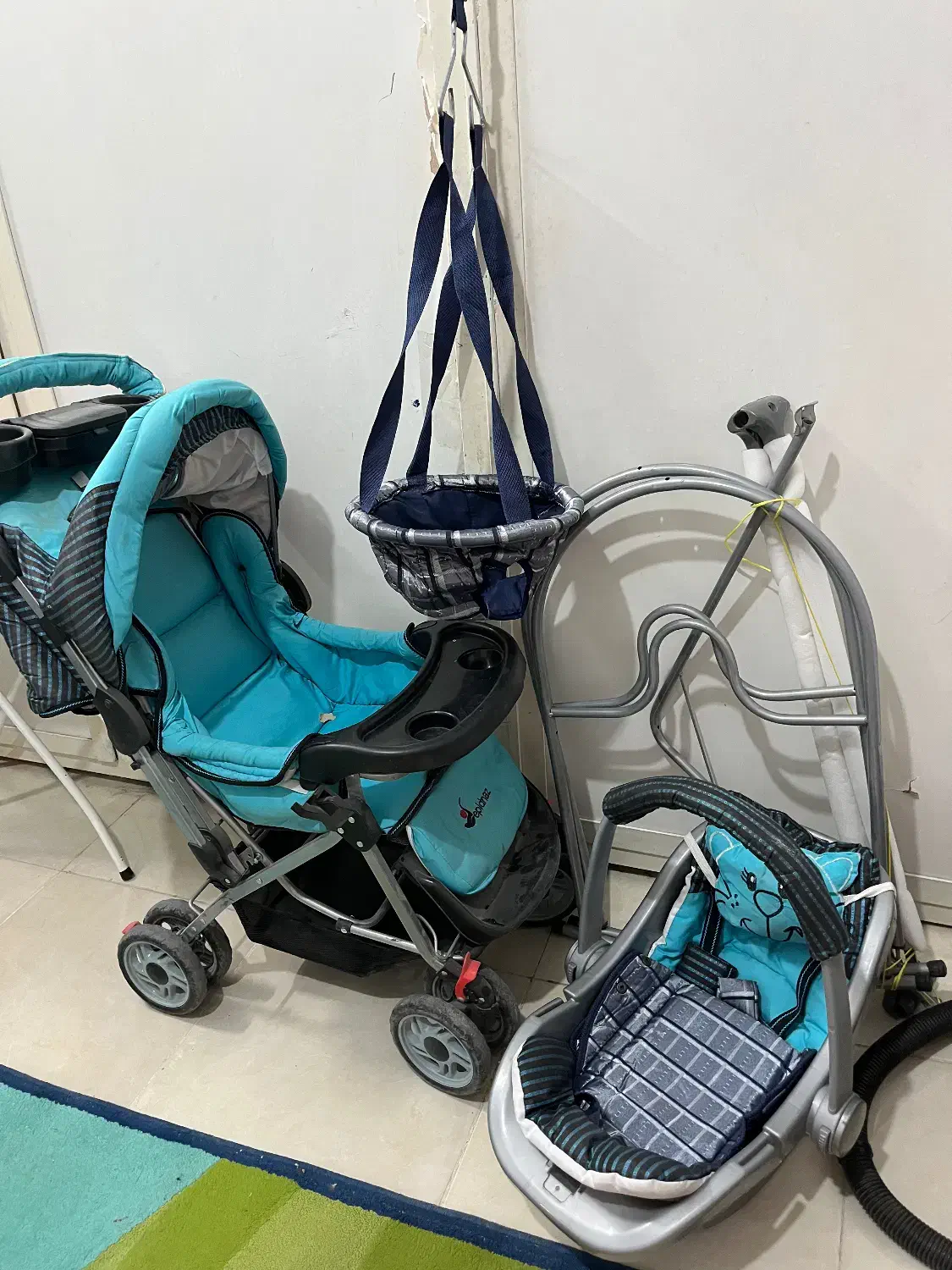 کالسکه کریر تخت گهواره ای آغوشی و تاب آویزی|کالسکه و لوازم جانبی|جهرم, |دیوار