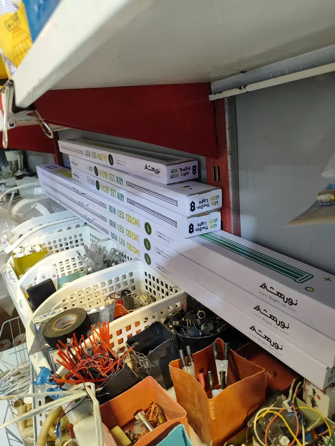 مهتابی ال ای دی نصف قیمت ارسال هم داریم|لامپ و چراغ|مشهد, یوسفیه (شهرک غرب)|دیوار