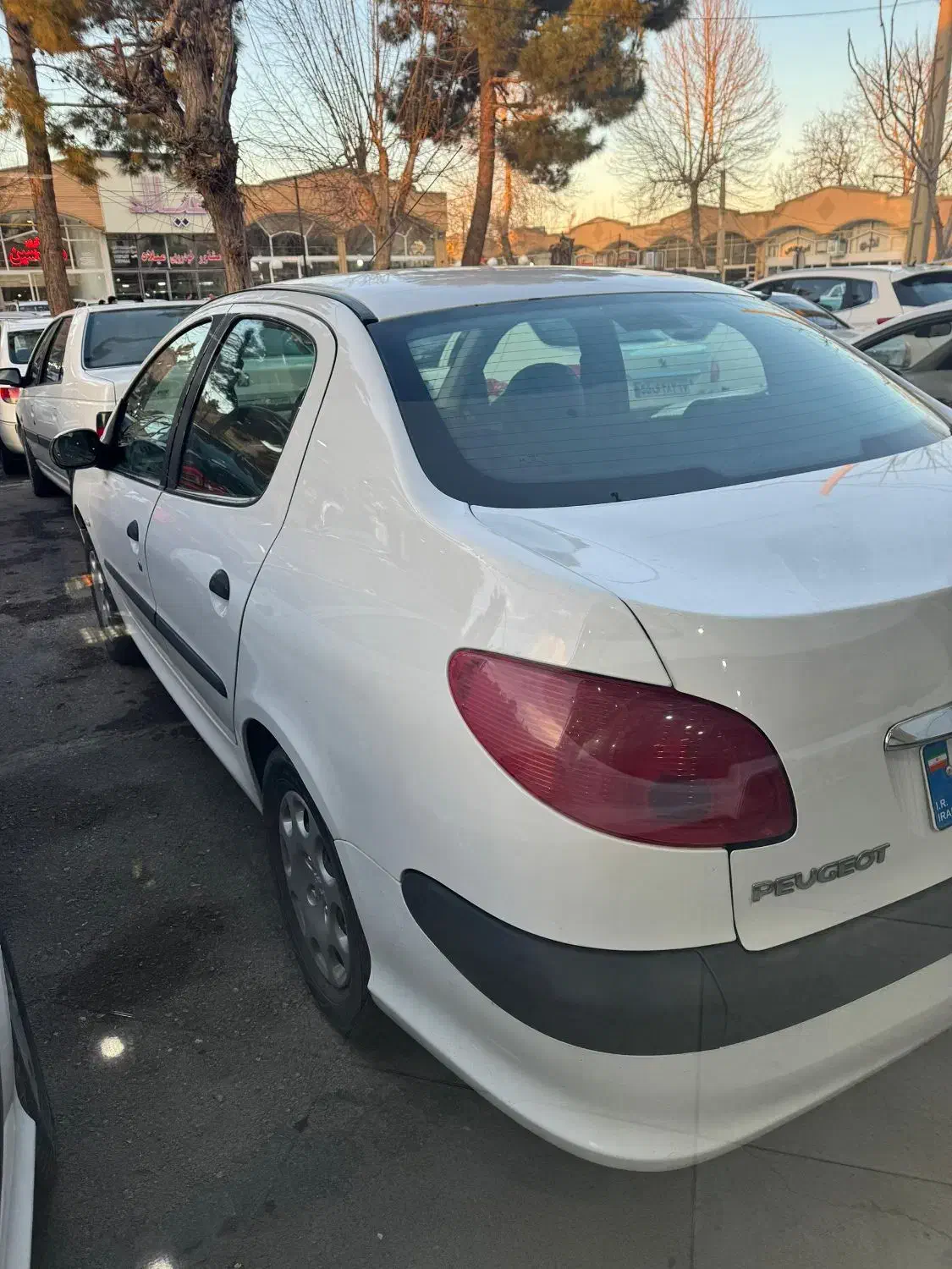 پژو ۲۰۶ اس دی ۱۳۹۰|خودرو سواری و وانت|ارومیه, |دیوار