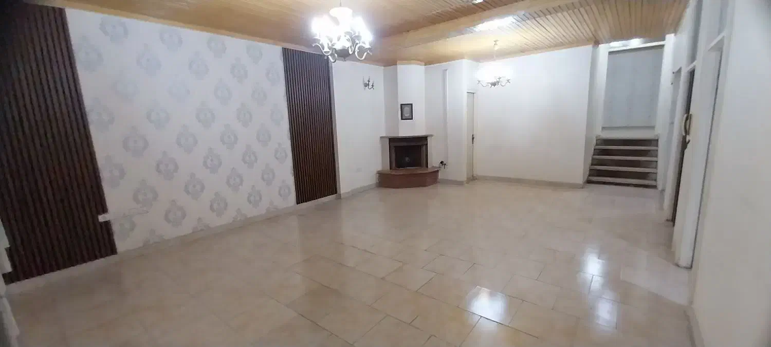 فروش ویلایی چهارراه گلسار انصاری خیابان مستشاری|فروش خانه و ویلا|رشت, گلباغ نماز|دیوار