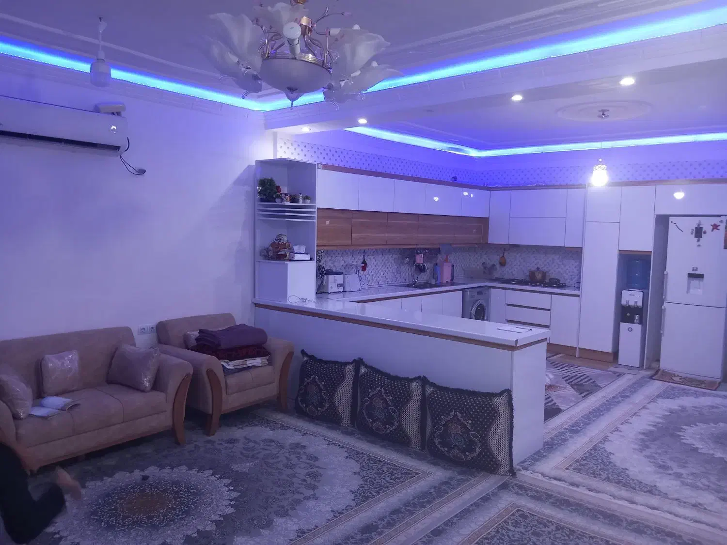 خانه فروشی|فروش خانه و ویلا|قلعه گنج, |دیوار