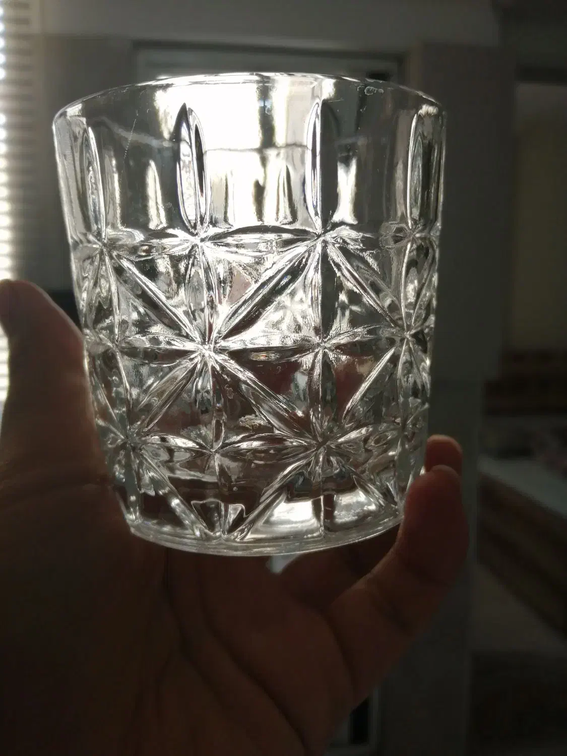 نیم لیوان|ظروف سرو و پذیرایی|فردیس, سپید دشت|دیوار