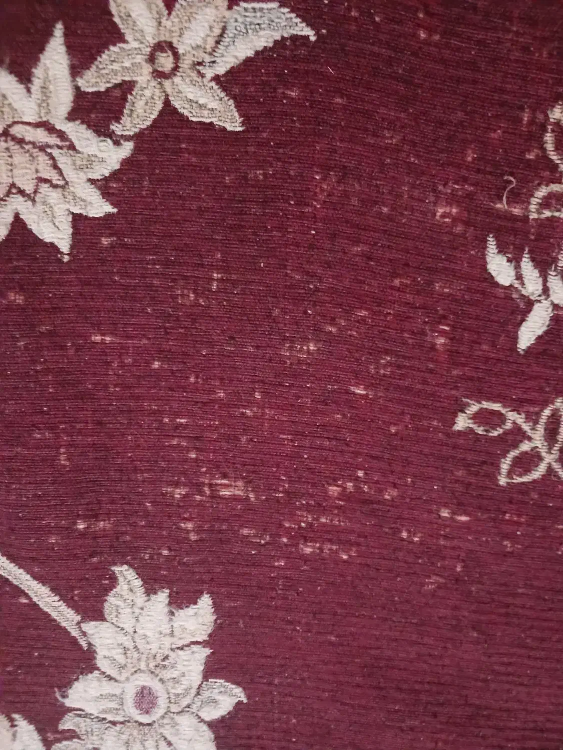 روفرشی|روفرشی|بروجرد, |دیوار