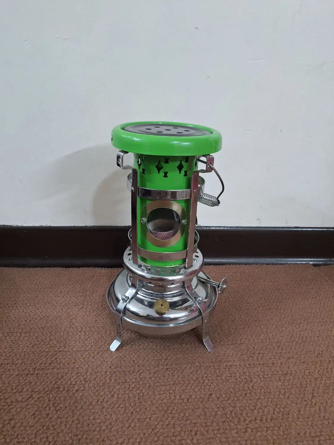 دکور یلدایی (ورق بزنید)|کلکسیون اشیاء عتیقه|تهران, وحیدیه|دیوار