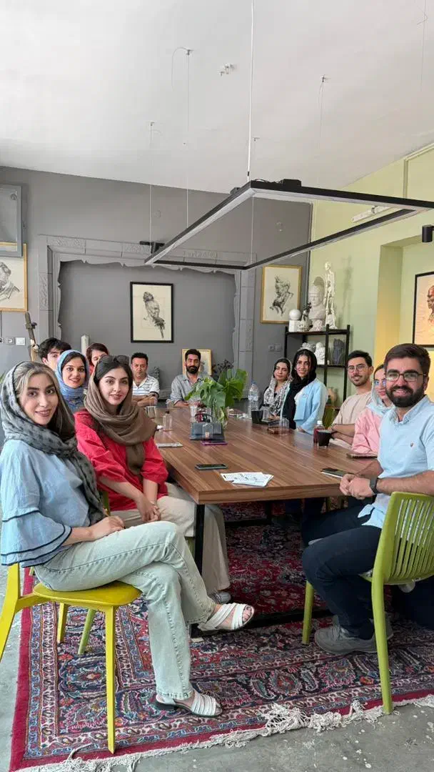 فضای اشتراکی هنری در آموزشگاه تکنیک|اجارهٔ کوتاه‌مدت دفتر کار و فضای آموزشی|اصفهان, شاهزید|دیوار