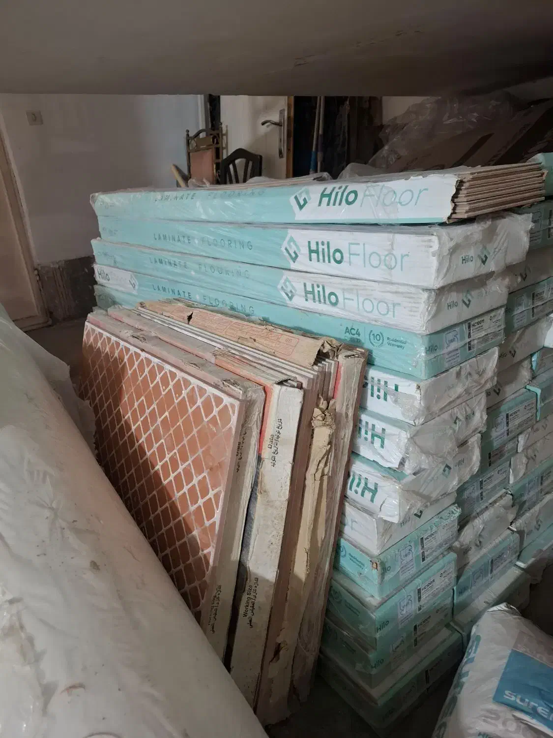 پارکت کاملا نو ، فروشی|مصالح و تجهیزات ساختمان|پردیس, فاز ۱|دیوار