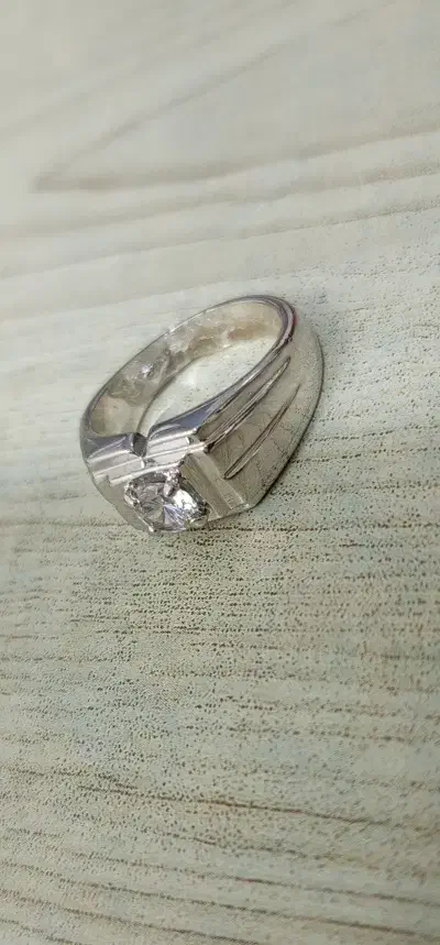 انگشتر نقره ای نگین دار|بدلیجات|بروجرد, |دیوار