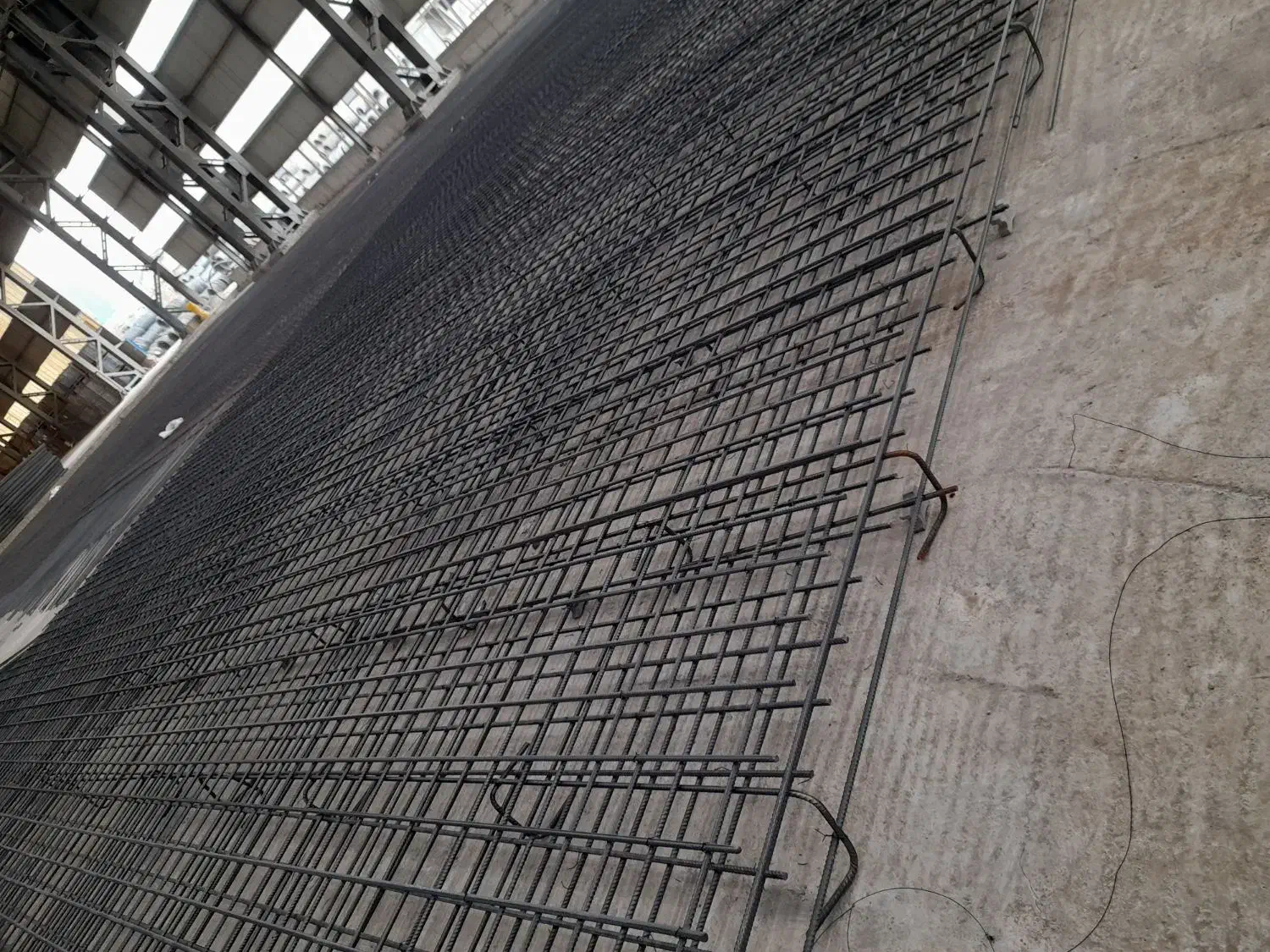 اجرای سازه های ساختمانی وبتی|خدمات پیشه و مهارت|کاشان, زیدی|دیوار