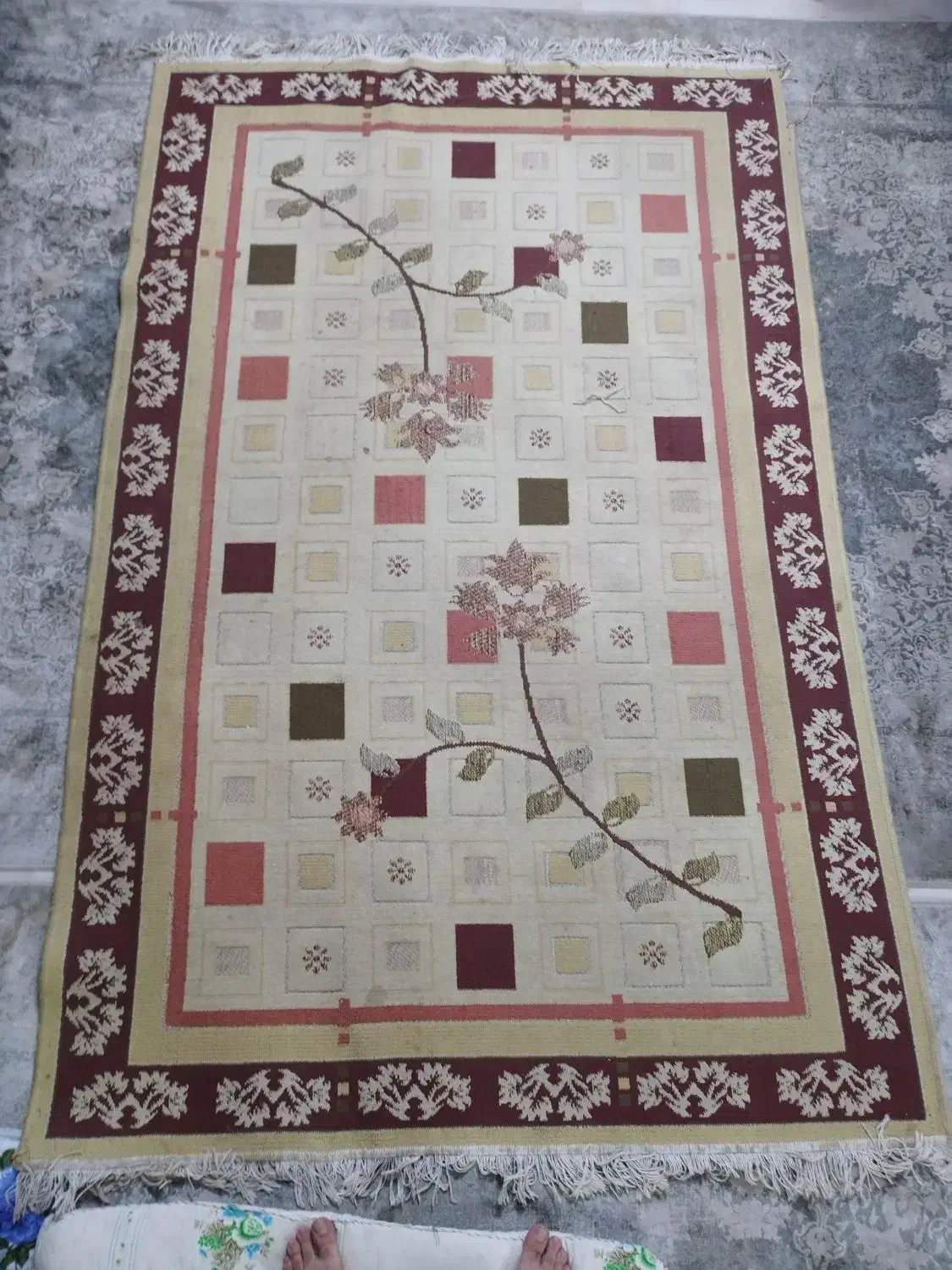 فرش ۴ متری دست دوم|فرش|اصفهان, باتون|دیوار