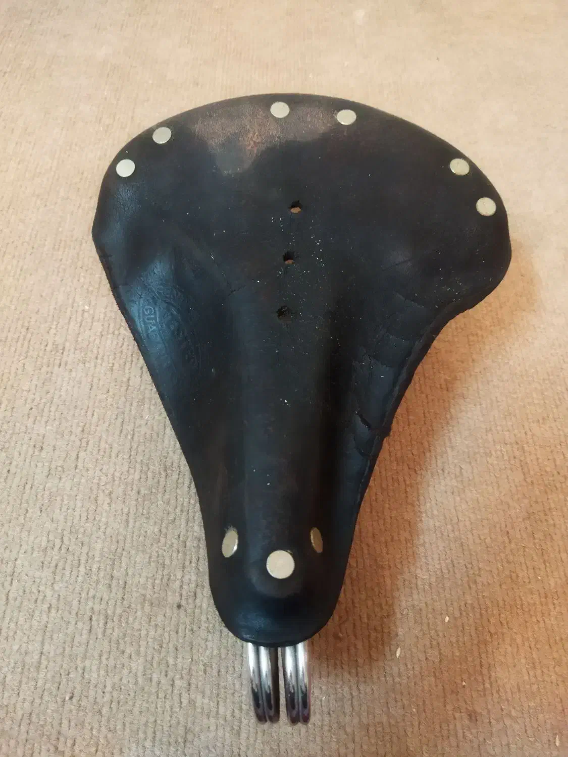 زین اصلی دوچرخه قدیمی 2.5 بزرگ|دوچرخه، اسکیت، اسکوتر|اصفهان, باب الدشت|دیوار