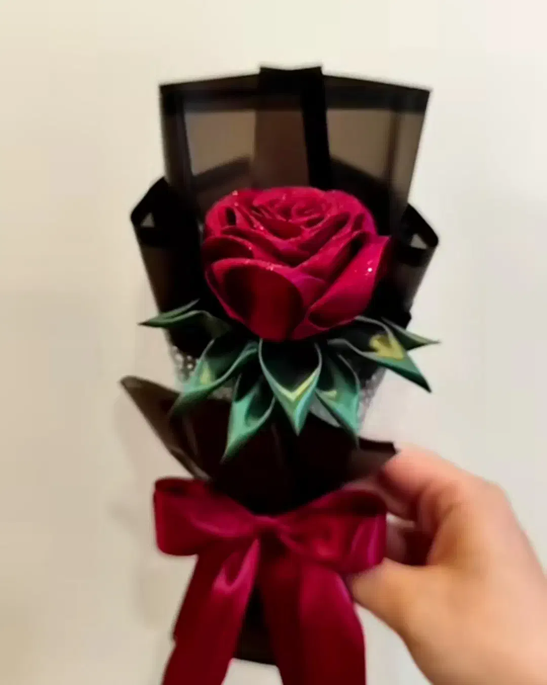 گل های دست ساز دلوین|گل مصنوعی|بیرجند, |دیوار