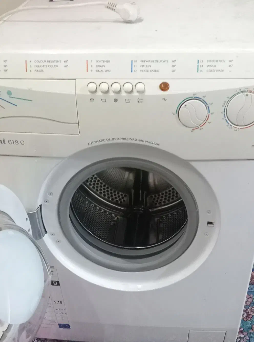 لباسشویی5کیلویی ایتالیایی تمیز سالم بدون هیچ عیبی|ماشین لباسشویی و خشک‌کن لباس|خمینی‌شهر, |دیوار