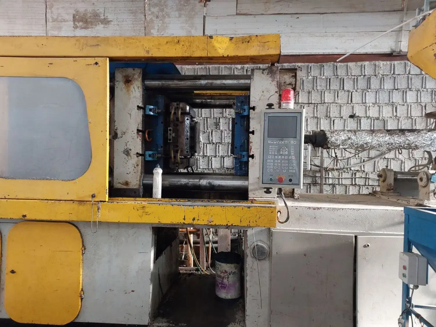 دستگاه تزریق منصوریان ۴۵۰تنی|ماشینآلات صنعتی|اردبیل, |دیوار