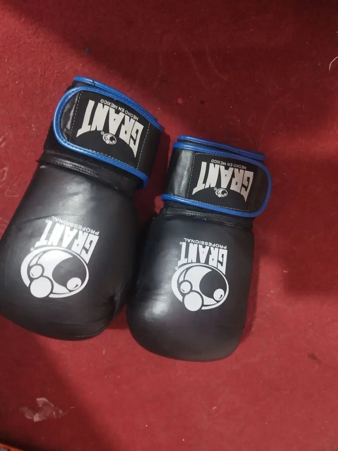 دستکش وباند|تجهیزات ورزشی|میاندوآب, |دیوار