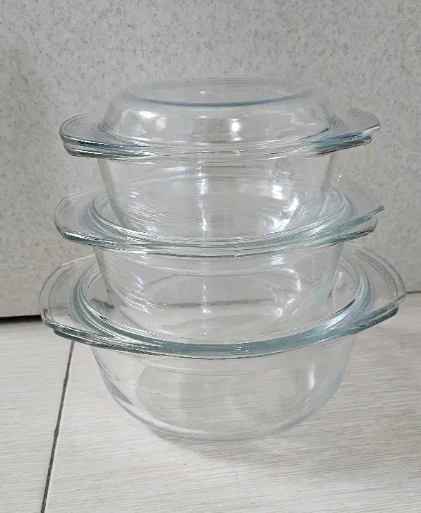 قابلمه پیرکس|ظروف پخت‌وپز|قم, قلعه کامکار|دیوار