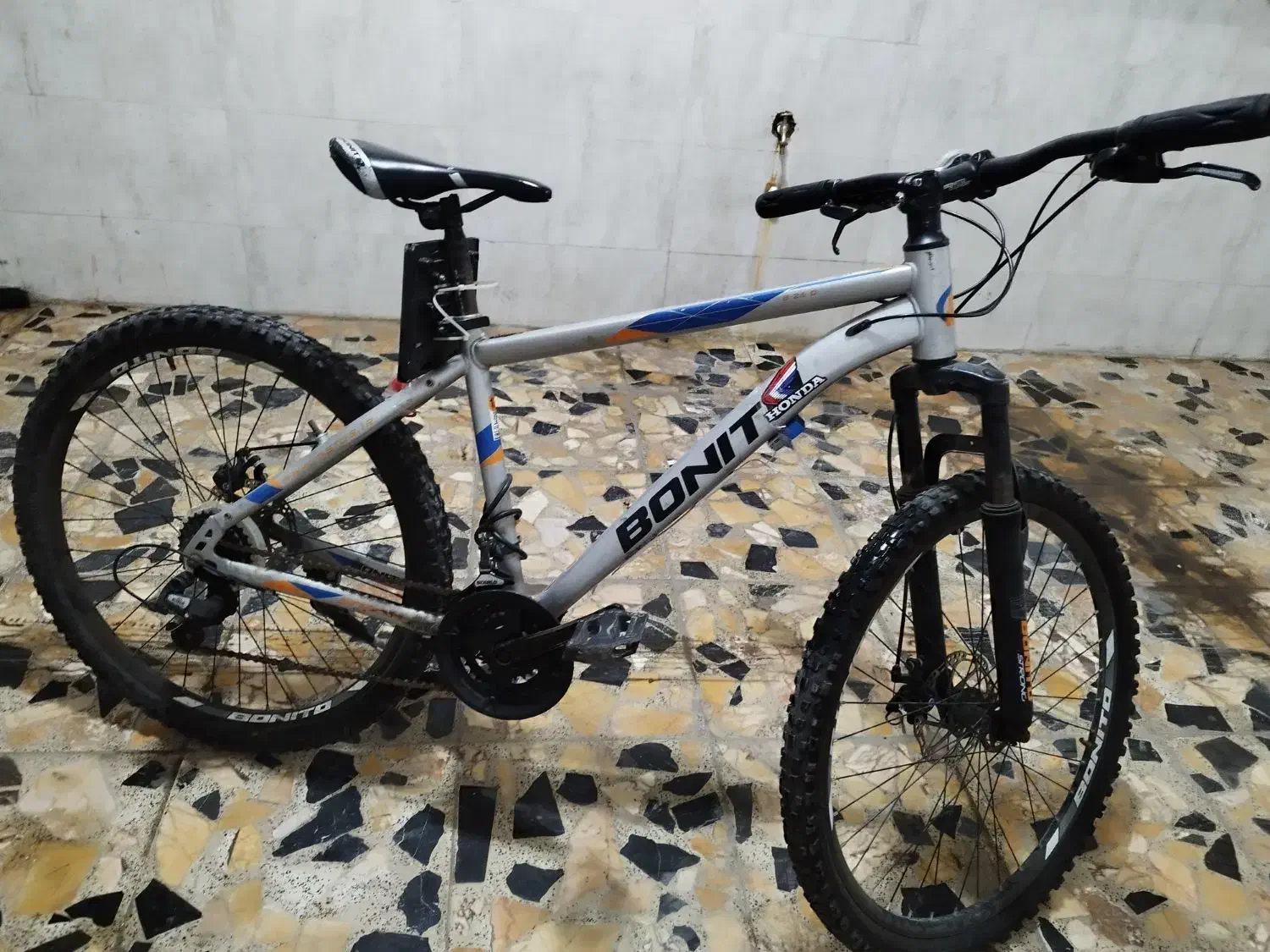 دوچرخه BONITO سایز ۲۶|دوچرخه، اسکیت، اسکوتر|رشت, حمیدیان|دیوار