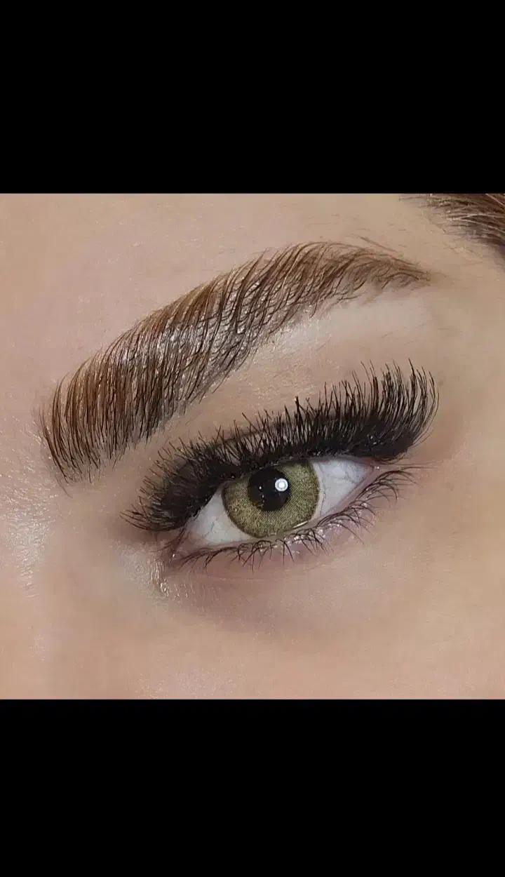 کاشت مژه با بهترین متریال|خدمات آرایشگری و زیبایی|دورود, |دیوار