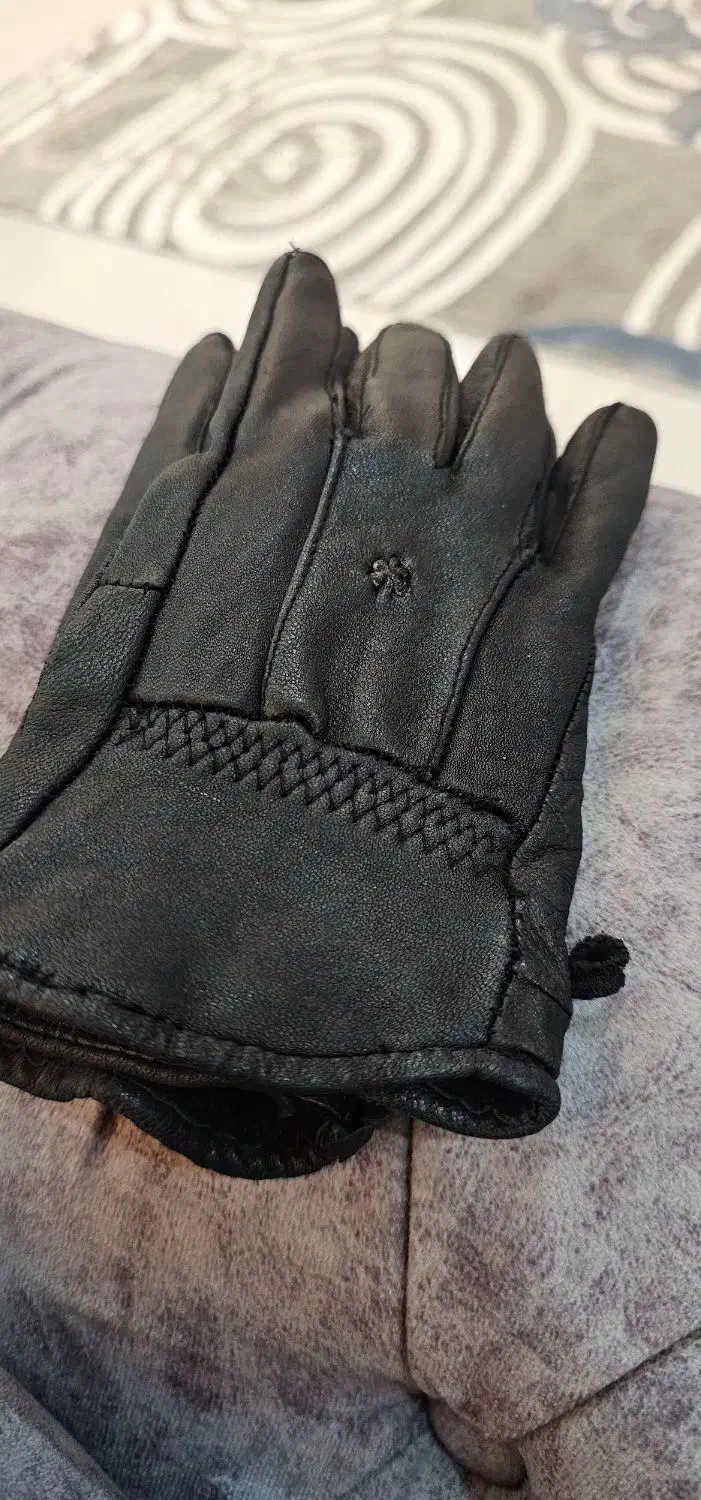 دستکش زنانه چرم طبیعی|لباس|فردیس, نگارستان|دیوار