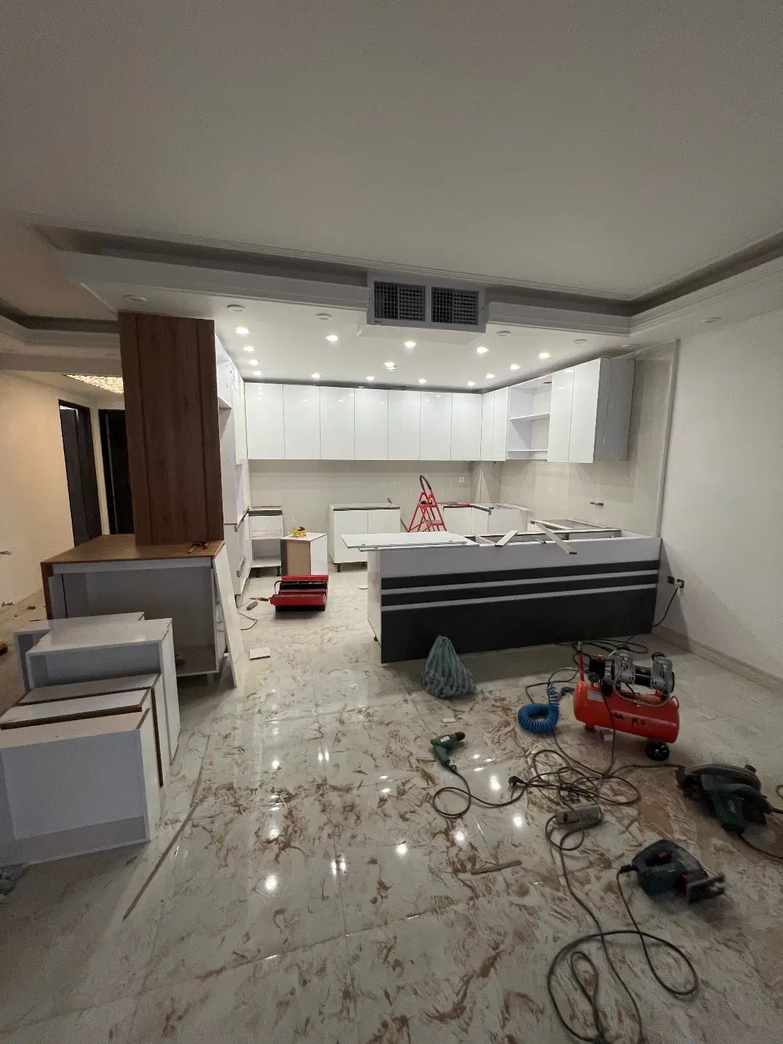 اپارتمان ۱۱۰ متر/صنعت/مورد پسند|فروش آپارتمان|کاشان, صنعت|دیوار