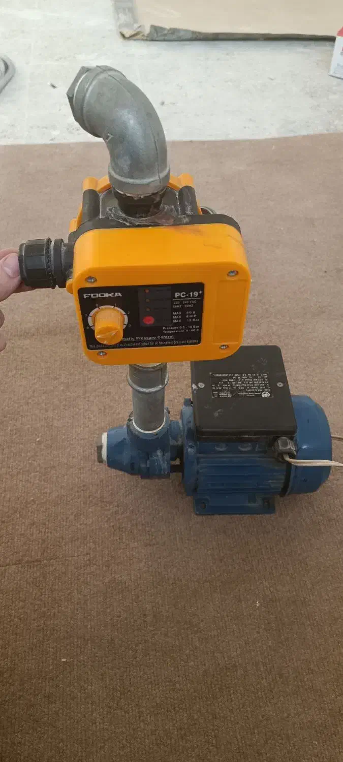 پمپ نیم اسب و ست کنترل|مصالح و تجهیزات ساختمان|تهران, شارق|دیوار