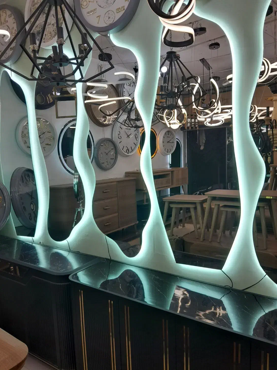 آینه قدی|آینه|اصفهان, شهرک کاوه|دیوار