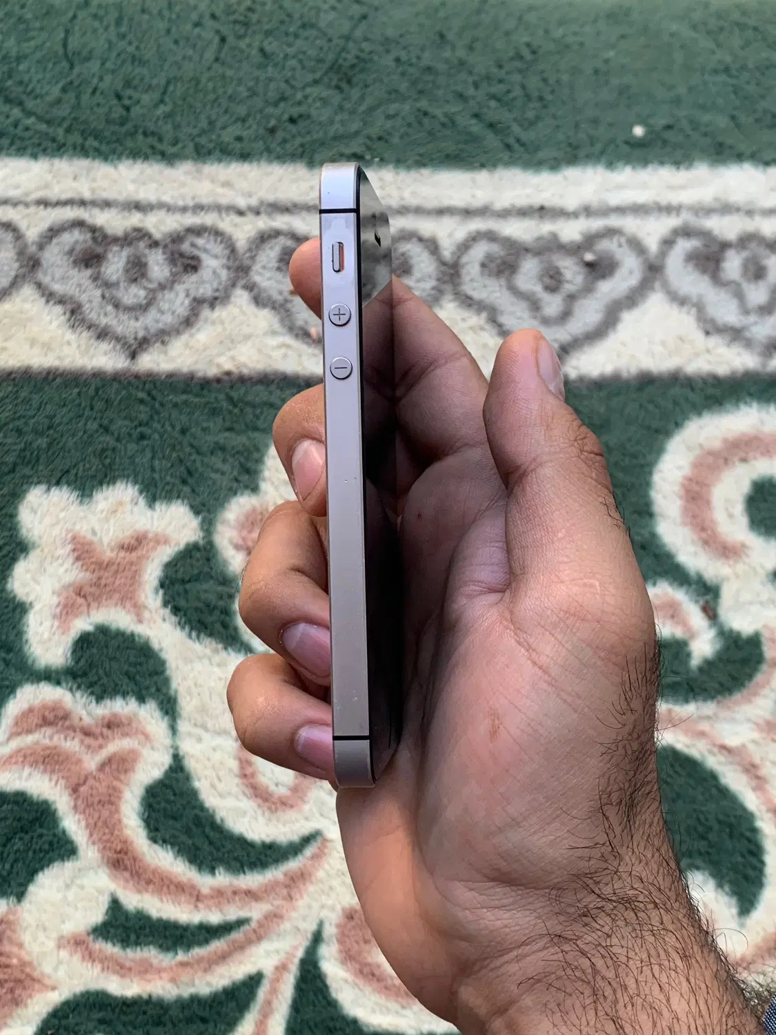 Iphone se 2016 64g|موبایل|رودهن, |دیوار