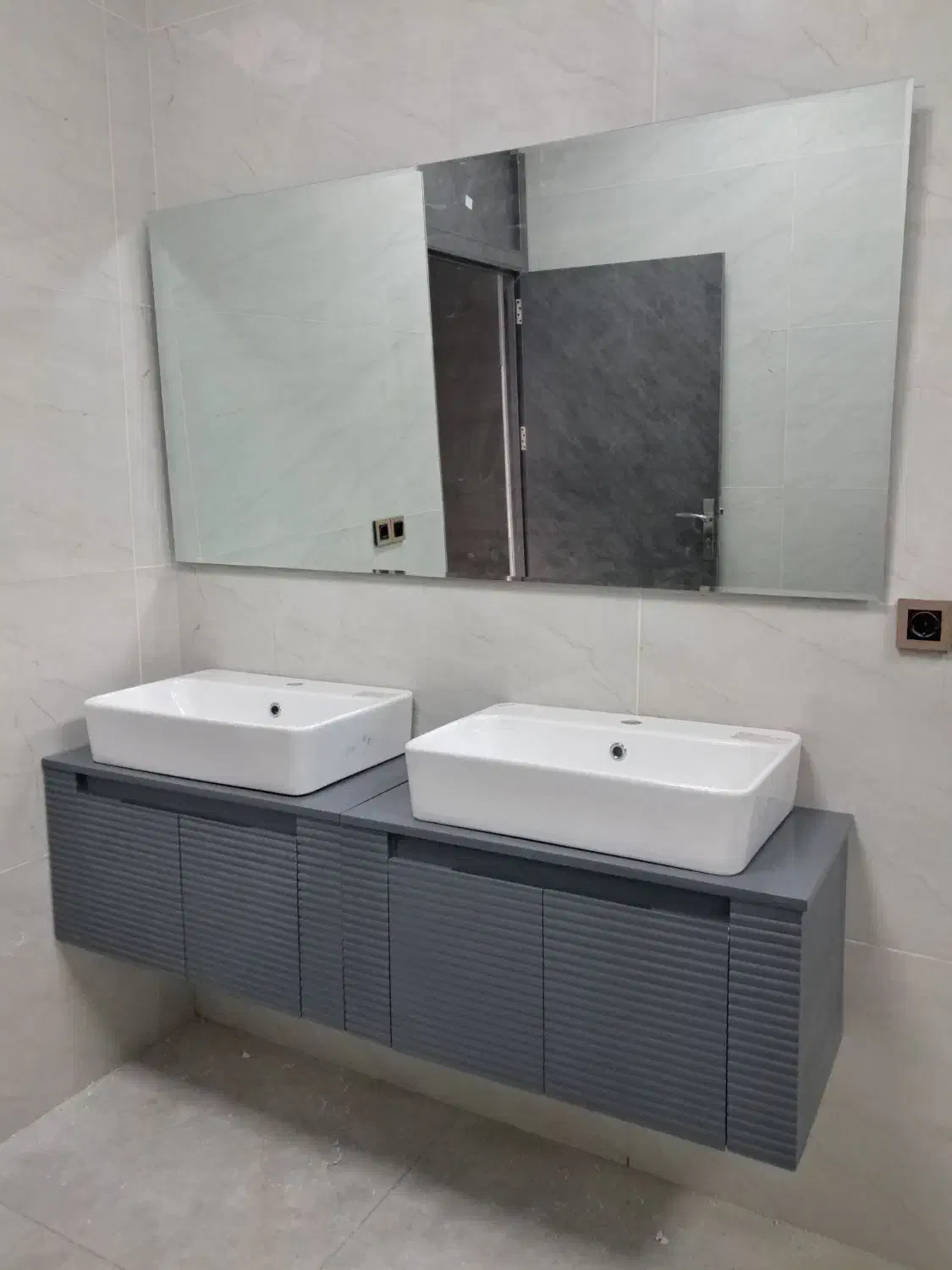 تولیدی آینه باکس روشویی|لوازم سرویس بهداشتی|ارومیه, |دیوار