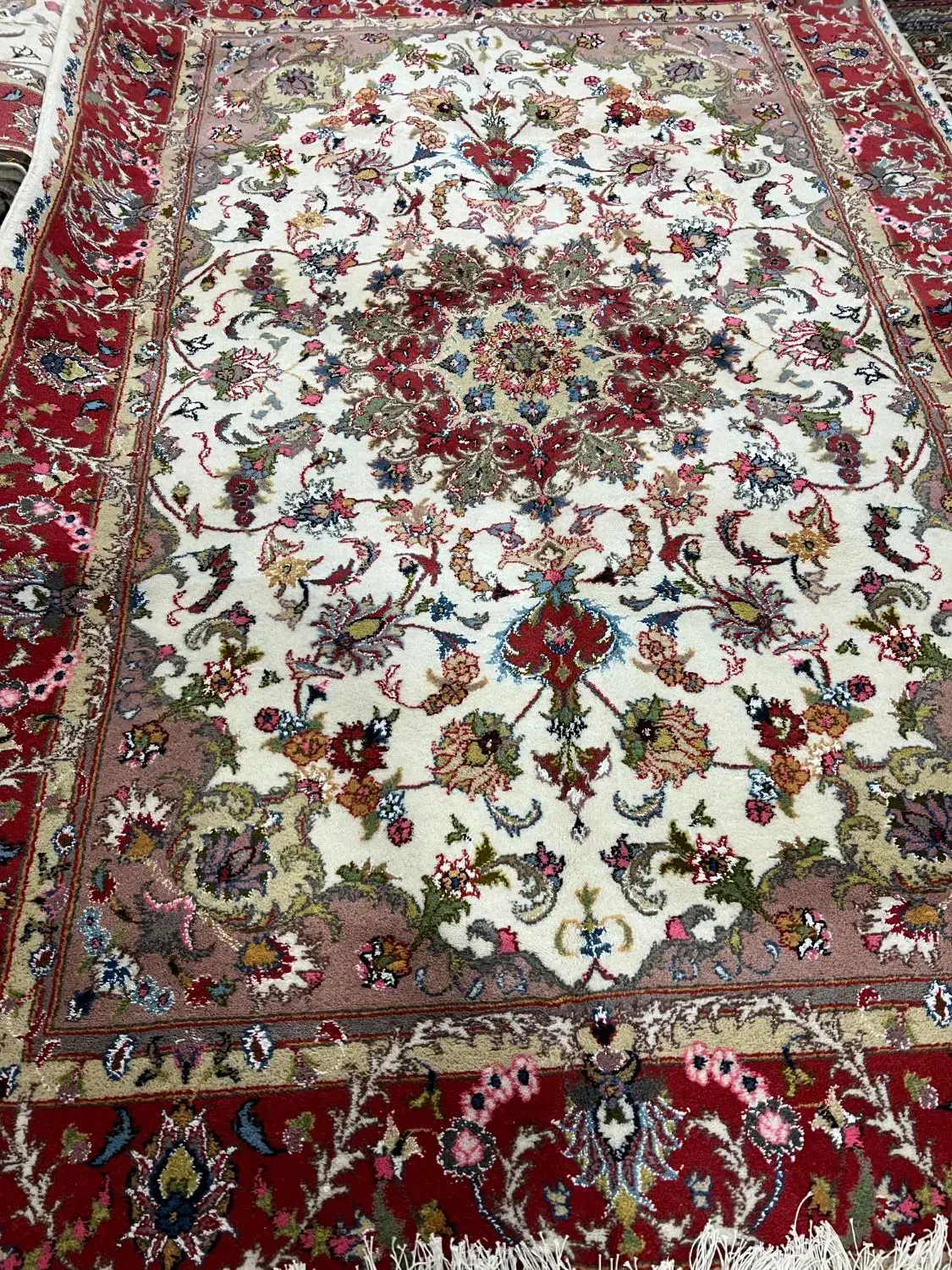 فرش دستباف کاشمر|فرش|ارومیه, |دیوار