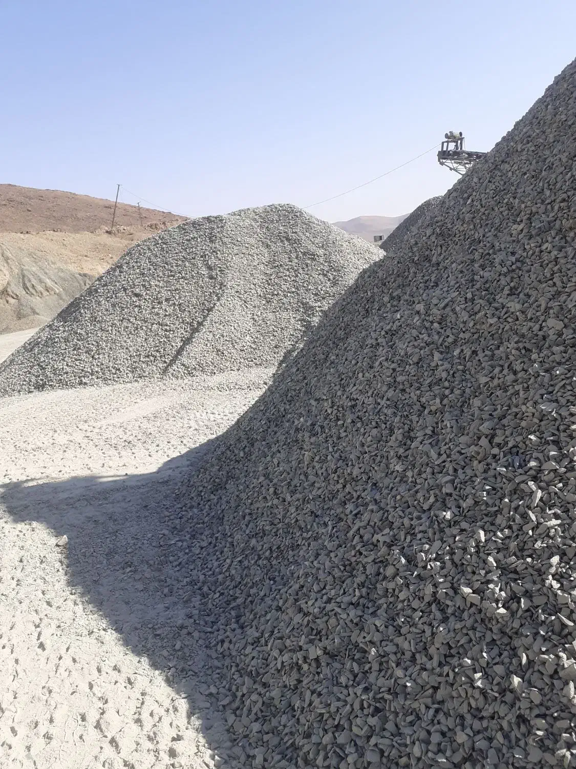 فروش خاک وبیس با تناژ بالا به فروش میرسد|مصالح و تجهیزات ساختمان|عجب شیر, |دیوار