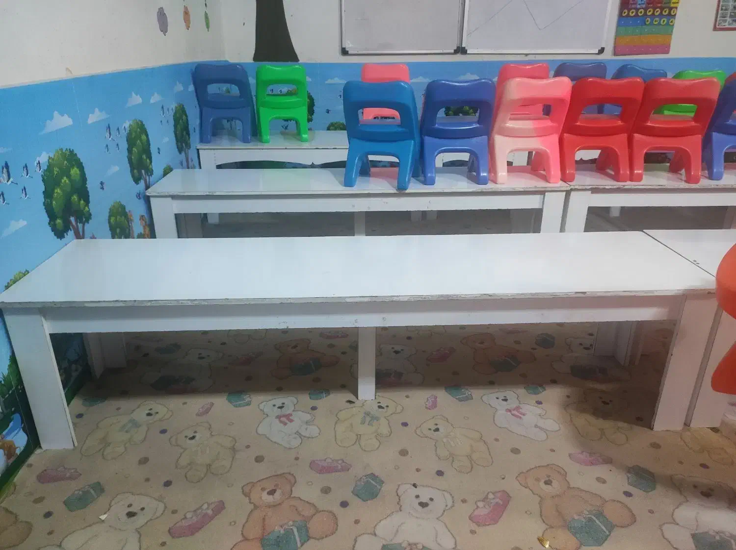 میز مهدکودک|اسباببازی بچه|شیراز, شیخ روزبهان|دیوار