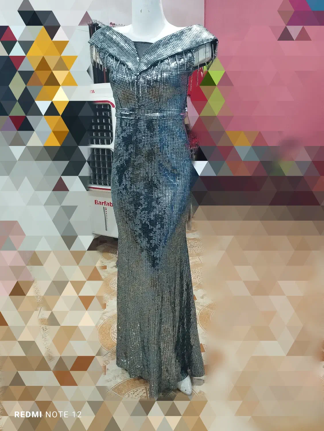 لباس مجلسی|لباس|جیرفت, |دیوار