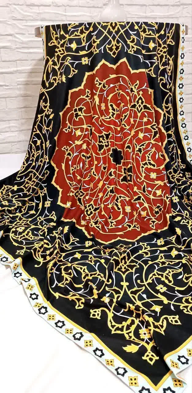 رومیزی مخمل یلدایی|پرده، رانر، رومیزی|نجفآباد, رجایی شمالی|دیوار