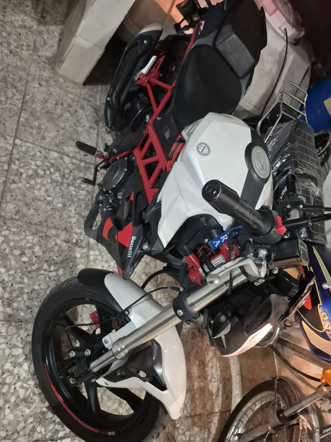 بنلی ۲۵۰ نیو فیس|موتورسیکلت|کرج, باغستان|دیوار